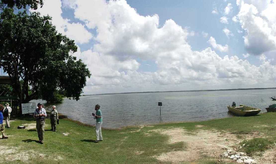 Birdwatching am Northern Lagoon