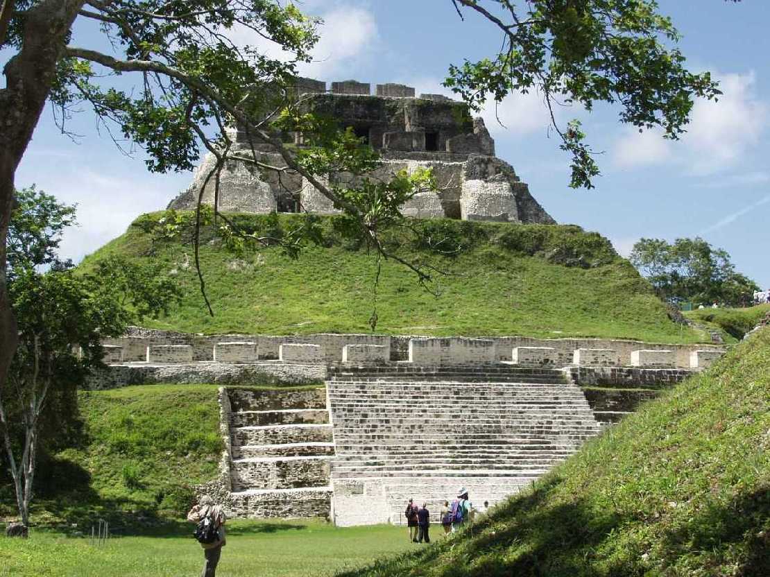 Belice Xunantunich