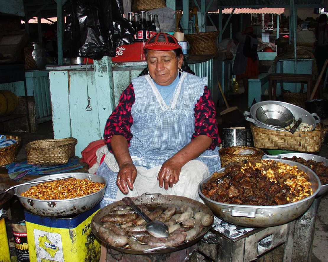 Cuenca, Schnellimbiss am Markt